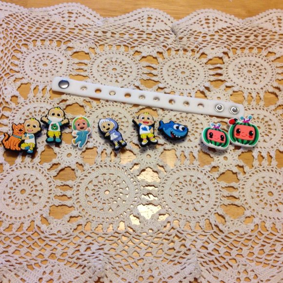 Coco Melon Shoe Charms and Bracelet or jibbitz for CROCS - Picture 1 of 7
